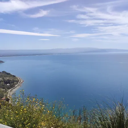 Appartement Piekny Apartament Z Basenem. Pizzo (Calabria)