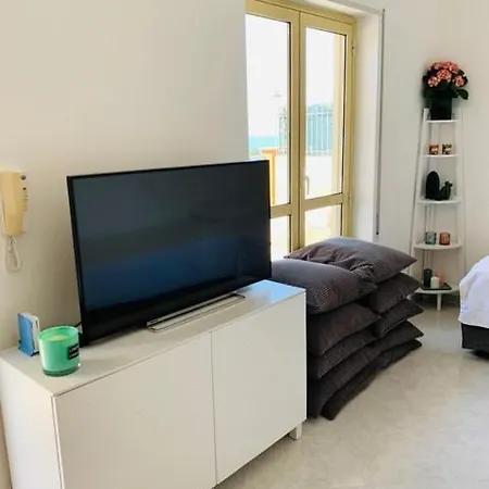 Piekny Apartament Z Basenem. * Pizzo (Calabria)