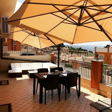Piekny Apartament Z Basenem. Appartement *